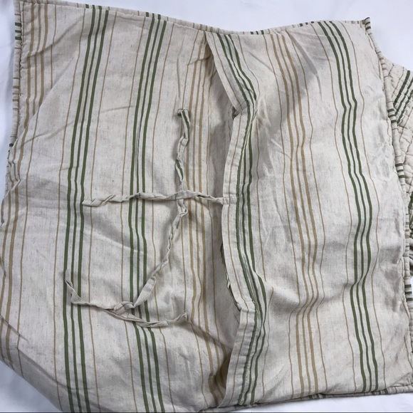 Noble Excellence Euro Sham pair covers 26” square - Picture 3 of 5